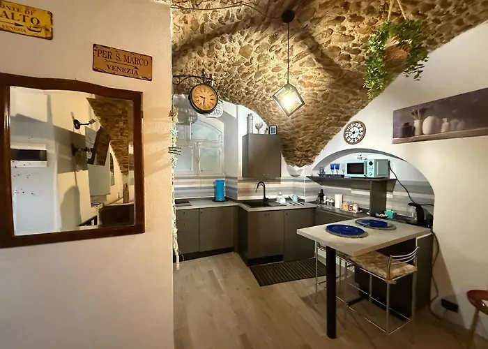 Wh - Casa Nina's - Mono Centro Sanremo